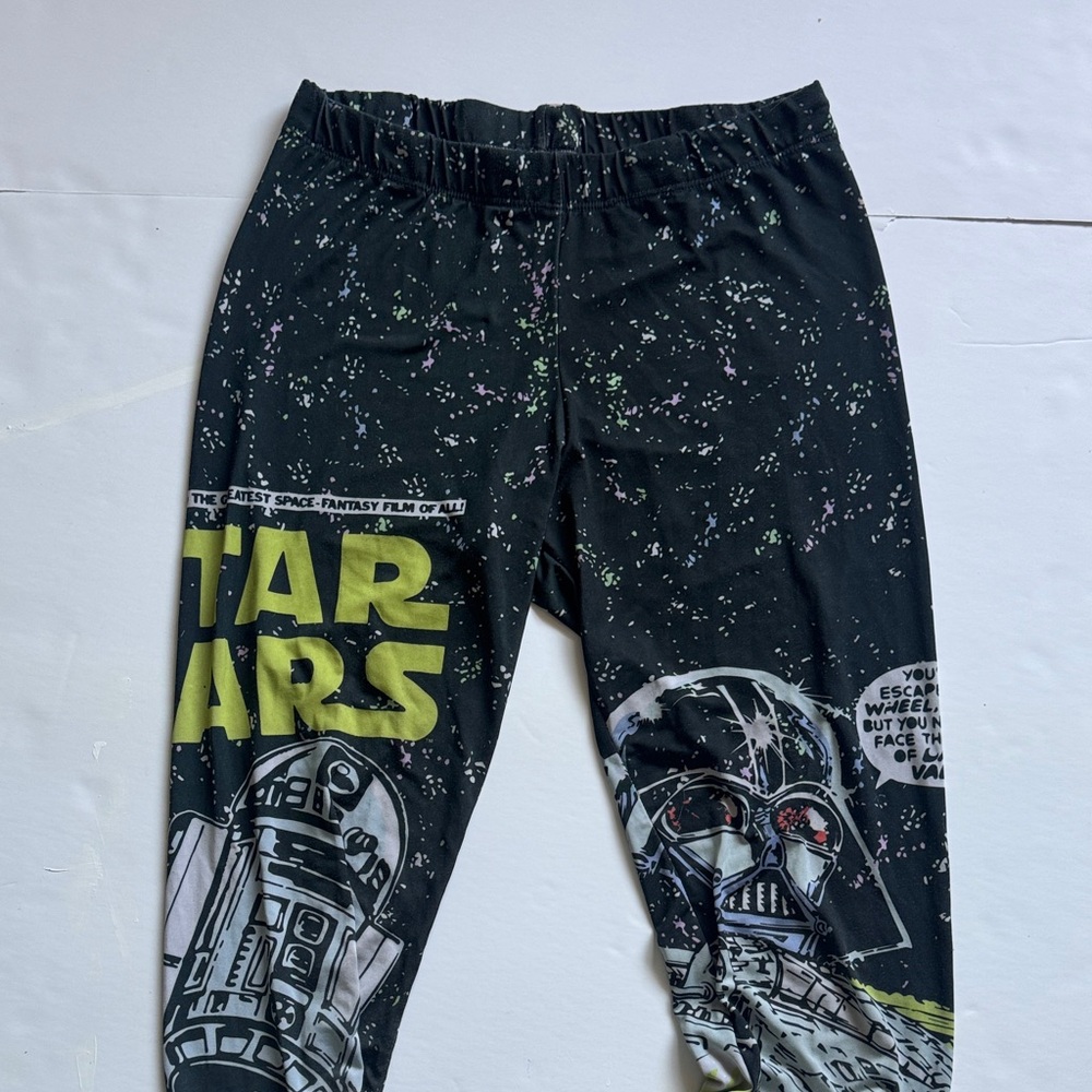 We Love Fine Star Wars Graphic Leggings